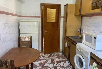 Apartament  3 Camere - Spitalul Judetean - Decomandat - Radet - Termen lung - 8
