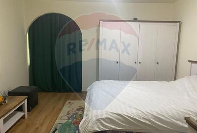 Garsoniera de vanzare complet mobilata - 1