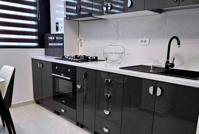 Garsonieră decomandată în Apărătorii Patriei