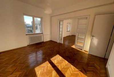 Apartament 4 camere în Piața Unirii | Clădire istorică | Str. Flor - 1