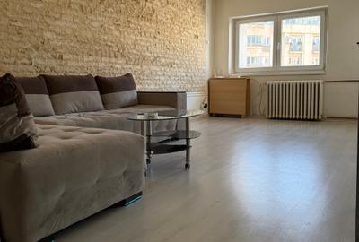 2 camere  decomandat ultra central Bulevardul Unirii 33 - 1