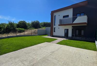 Vila tip Duplex de vanzare finalizat cu teren 400mp - 37