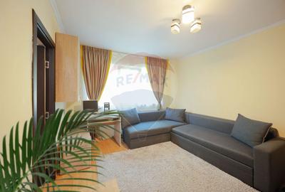 De vânzare apartament cu 3 camere, etajul 1, Strada Borsecului, Oradea - 1