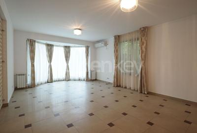 Vilă ideala pentru familii cu 6 camere si piscina - 4