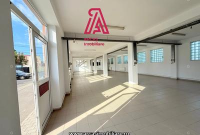 Spațiu comercial de inchiriat, Depozit / Birou / Producție –245mp ! - 1