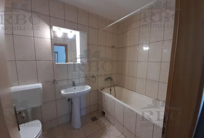 Apartament 2 camere cu garaj in Andrei Muresanu zona Piata Engels - 10