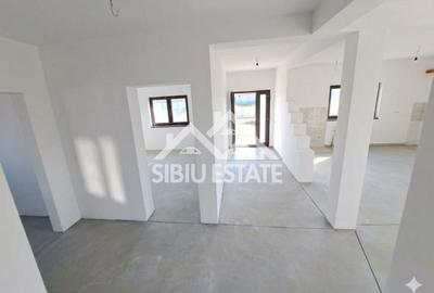 Casa noua 5 camere, curte mare - 5