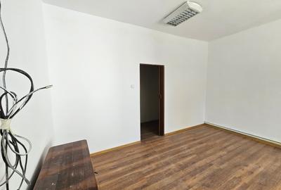 Casă individuală, 6 camere, teren generos, Sânandrei - central, comision 0% - 20