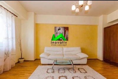 Apartament cu 2 camere decomandat în Hipodrom 3