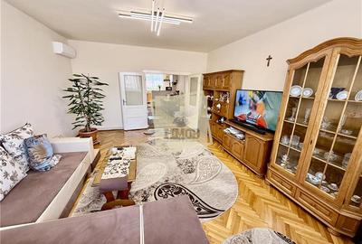 Apartament la casa cu 4 camere  204 mp curte 150mp Piata Cibin - 2