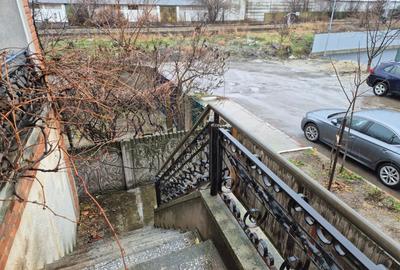 Casa-vila de vanzare in Alexandria teren 1050 mp pretabil comercial - 6