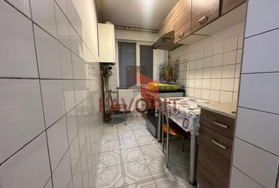 2 camere | etaj 1 | centrala proprie | mobilat si utilat | zona excelenta | - 3