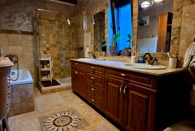 Moreni , Dambovita , vanzare proprietate -casa si teren - 5