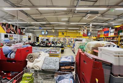 Centru comercial 1200 mp , 4000 mp parcare , ideal investitie, Dragomiresti Vale - 17