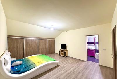 1100 e/ mp - Casa individuala  - 700 mp teren - la asfalt - Sacalaz - 16
