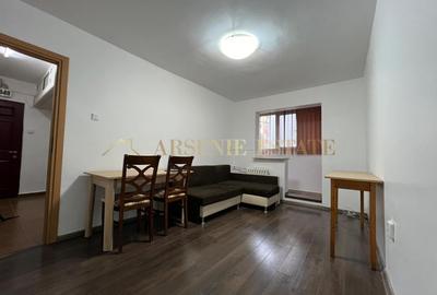 Apartament 3 camere, renovat, zona Spitalului Judetean.