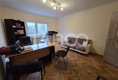 Apartament 4 camere de inchiriat Bulevardul Unirii acces din strada - 2