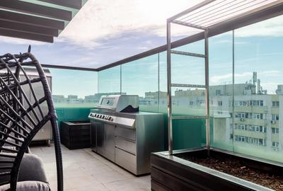 AMAZING PENTHOUSE - LAKE VIEW - 6