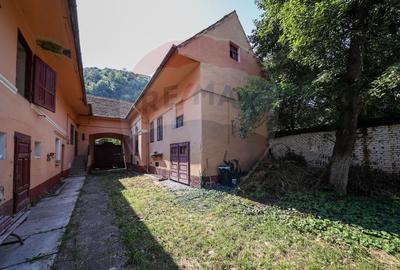 Casă / Vilă cu 10 camere de vânzare în zona Ultracentrală Râșnov - 10