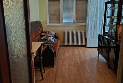 De vanzare apartament cu 2 camere, parter, micro 13 B, 60.000 euro - 5
