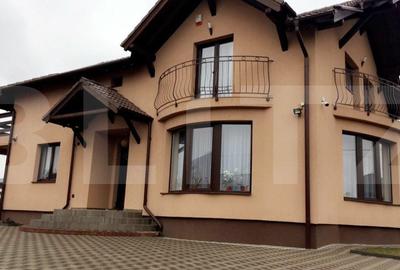 Casă modernă  5 camere, 290 mp, mobilată/utilată, teren generos 1300 mp, Unirii - 2