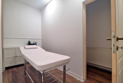 AFACERE LA CHEIE - COAFOR, FRIZERIE, SALON DE MASAJ, MANICHIURA, COSMETICA - 13