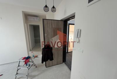 NOU. Disponibil imediat. Decomandat. Zona Soarelui - 5
