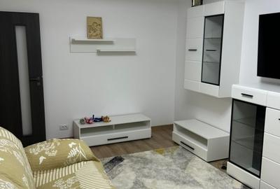 Apartament cu 2 camere decomandat în Păcurari
