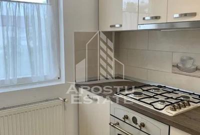 Apartament cu 3 camere decomanat in zona Lipovei - 3