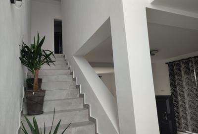 Sanandrei, Duplex pe Etaj, Proiect Modern, Desp prin camera Tehnica. - 11