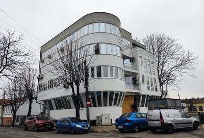 Investiție premium în Constanța –et 3 + terasa- DIRECT PROPRIETAR - 1