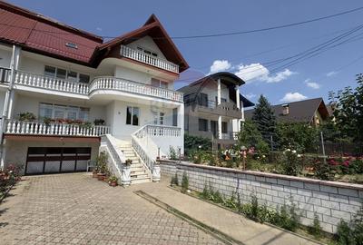 Duplex cu 6 camere în Săsar
