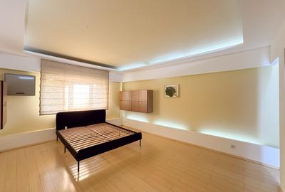 Apartament cu 3 camere decomandat în Nerva Traian