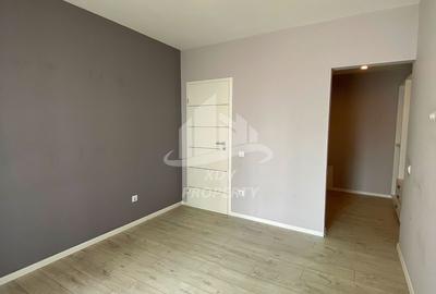 Apartament 4 camere decomandat , 2 bai, 2 balcoane,  90mpu , Parcare - 4