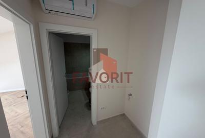 NOU. Disponibil imediat. Decomandat. Zona Soarelui - 4