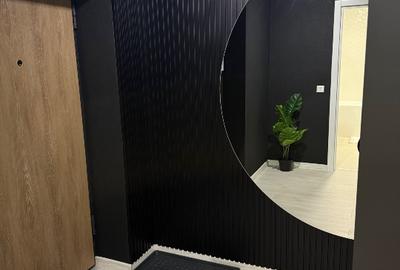 Apartament cu 2 camere decomandat în Titan