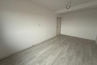 Bloc nou. Decomandat. Bucatarie Separata. Finalizat. - 11