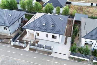 Casă individuală cu 5 camere semidecomandat în Buftea