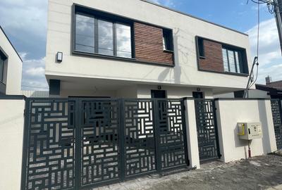 Case individuale cuplate de vânzare în zona centrala str. Paltinis - 30