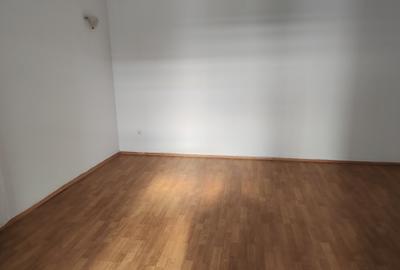 Casa 4 camere libera la vanzare zona Schei - 6