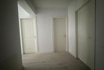 3 camere decomandat || PIPERA ROND OMV - 15