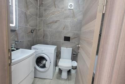3 Camere / 2 Bai / Mobilat/Utilat / Vedere la Mare / Resort cu piscină - 4