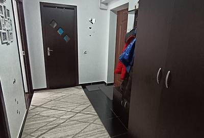 Apartament cu 2 camere decomandat - 3