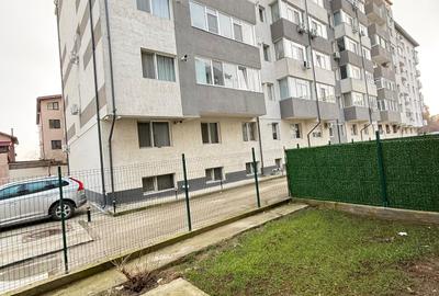 Apartament 3 camere semidecomandat,0773746547- 60 mp+40mp curte proprie - 9