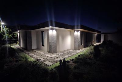 Casa Vorovesti Miroslava,mobilata utilata,Beci,Terasa,ASFALT - 2