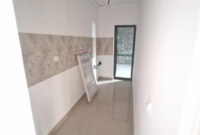 Medeea Casa parter de vanzare 5 camere - 4