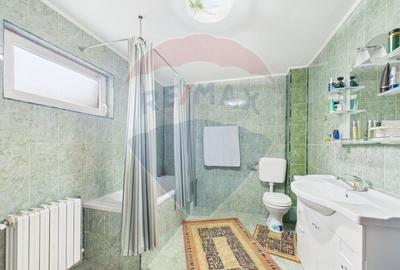 Casă / Vilă cu 5 camere de vânzare în orașul Negru Vodă, zona Central - 7