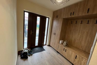 Închiriez casă 3 camere decomandate – tip duplex, zona Calea Cisnădiei - 19