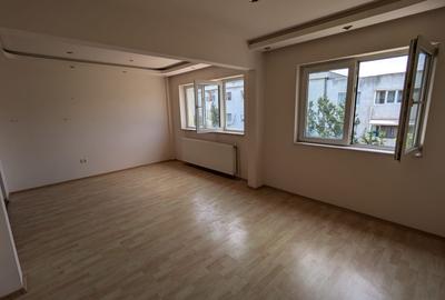 Apartament cu 3 camere, 71mp | Tomis lll