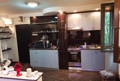 3 camere dec. complet renovat - langa metrou Valea Ialomiței  - Ready to move - 12